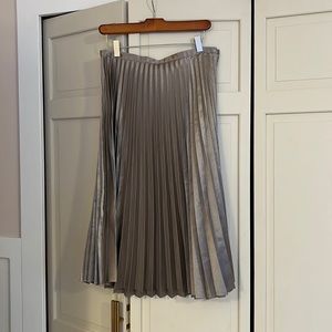 Banana Republic Taupe metallic pleated midi skirt - 8